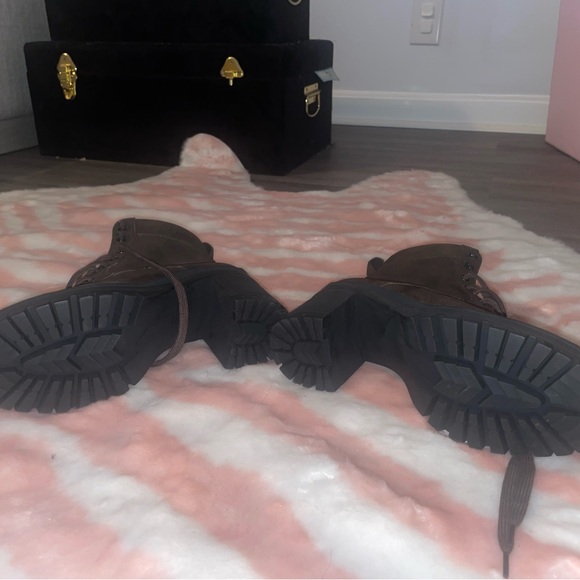 Brown Prada buckle boots pre owned authenticated on the real real , like new - Picture 4 of 5